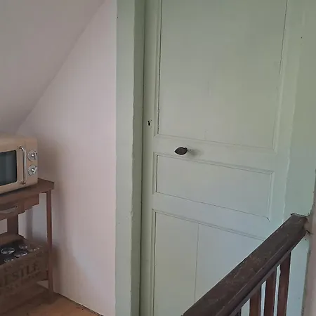 La Maison Du Griffoul Bb A La Source Cascade Et Terroir לינה וארוחת בוקר 3*